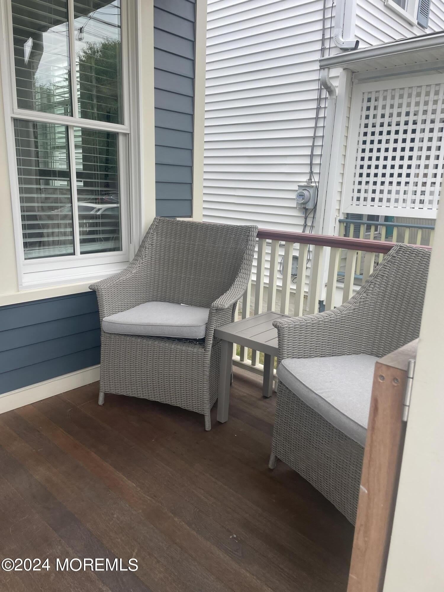64 Abbott Avenue – photo 3