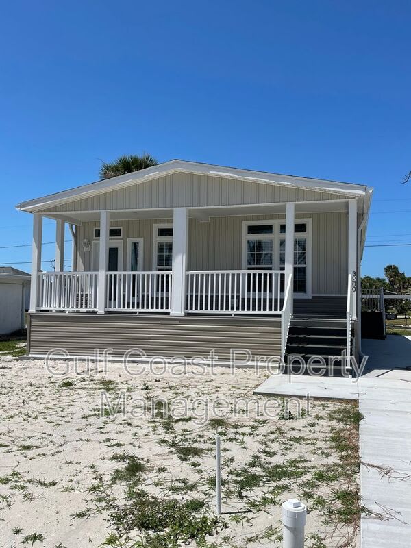 3200 Holly Ave – photo 1