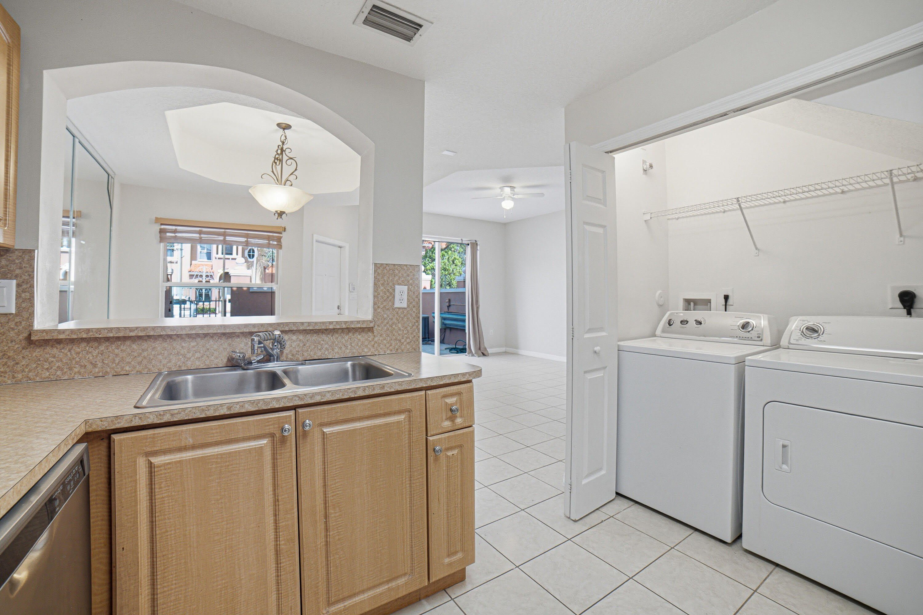 765 SW 107th Avenue – photo 5