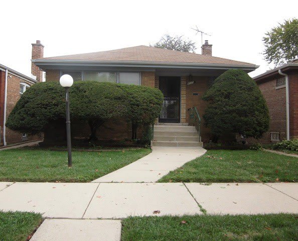 9035 S Euclid Avenue – photo 1