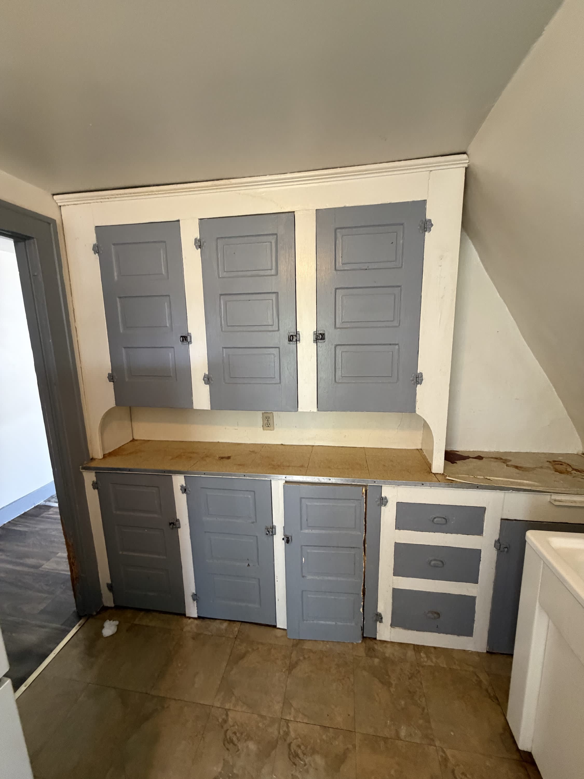 411 Jackson Avenue – photo 5