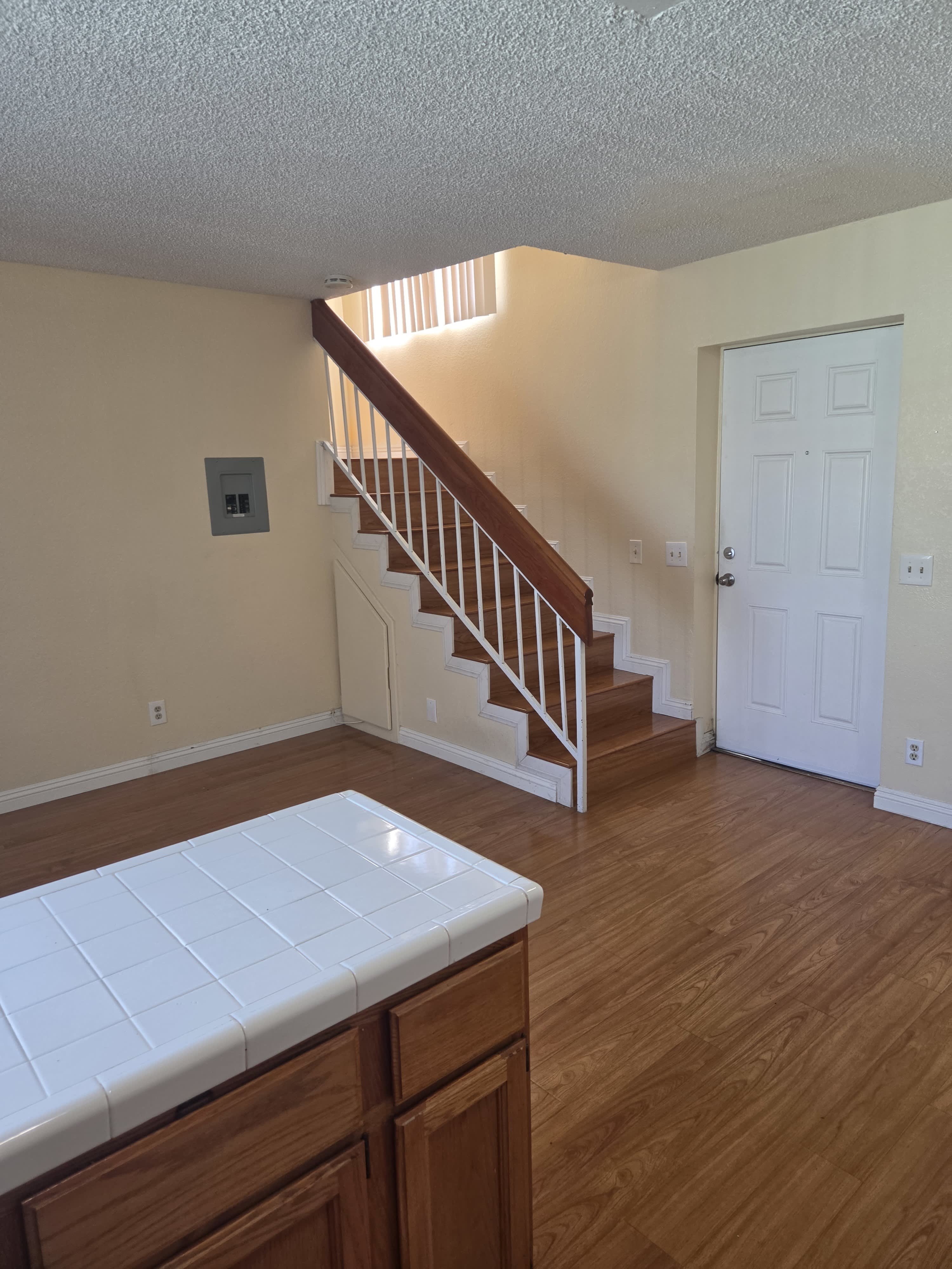 925 S 2nd St – photo 4