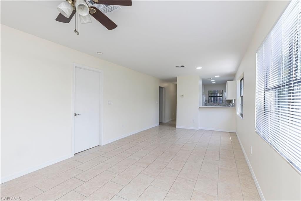 5343 Treetops Dr – photo 3