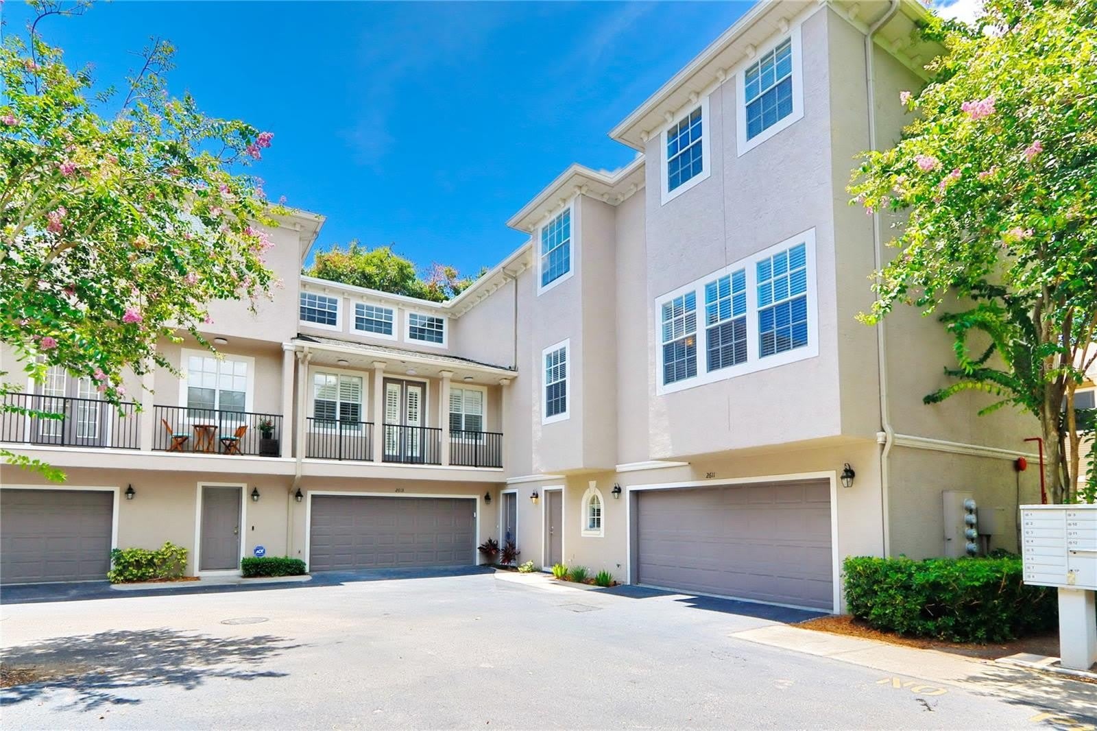2611 ESPANA Court – photo 1