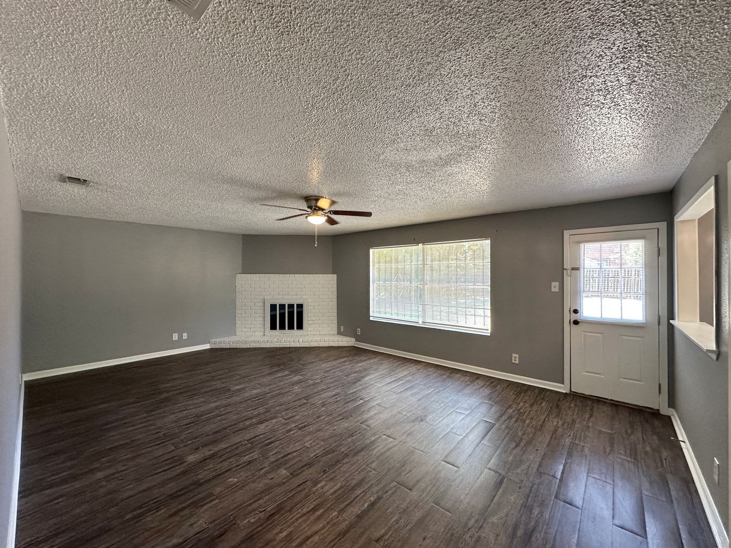 2101 Sherman Drive – photo 2
