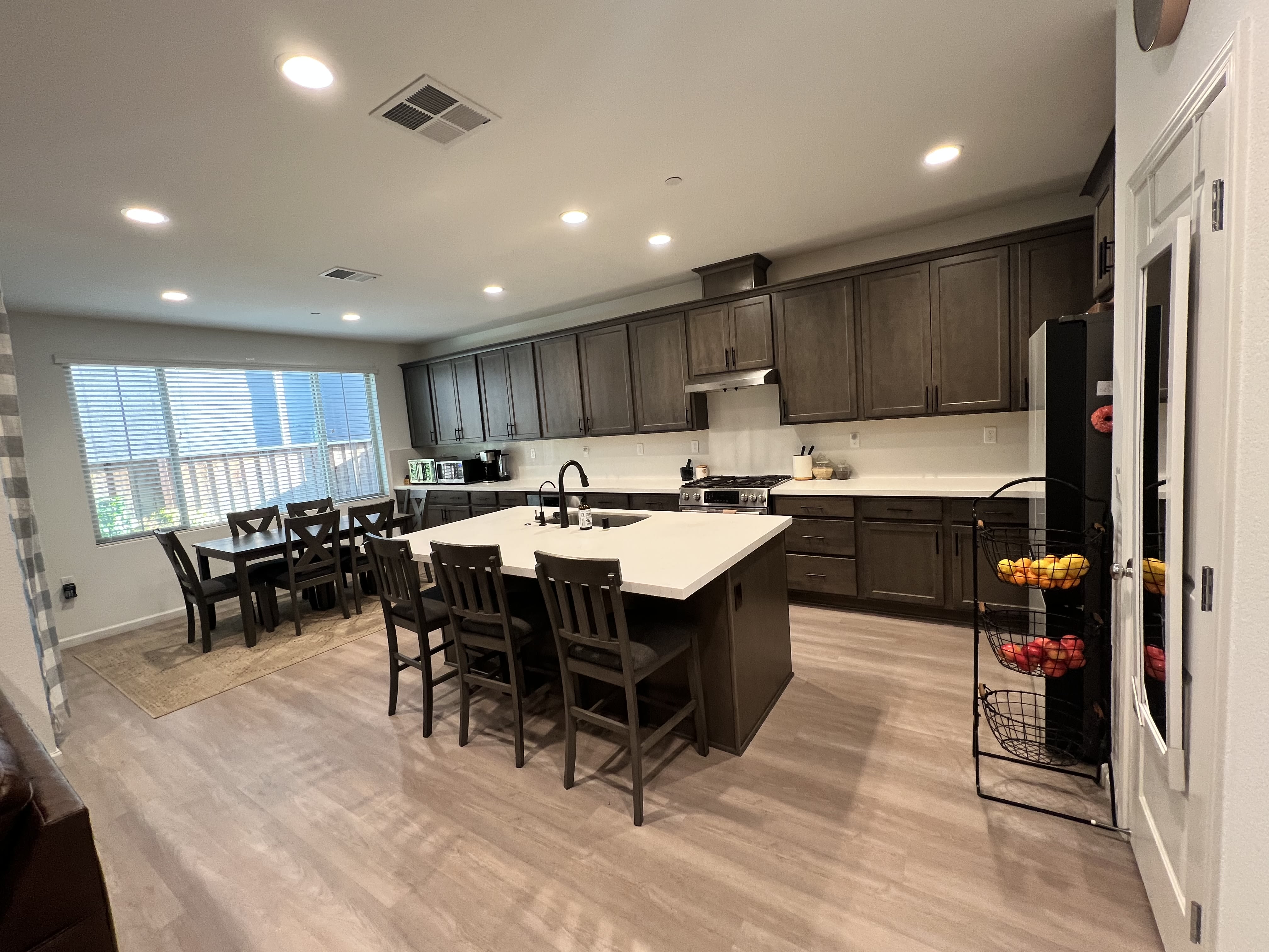 5972 Diamond Way – photo 4