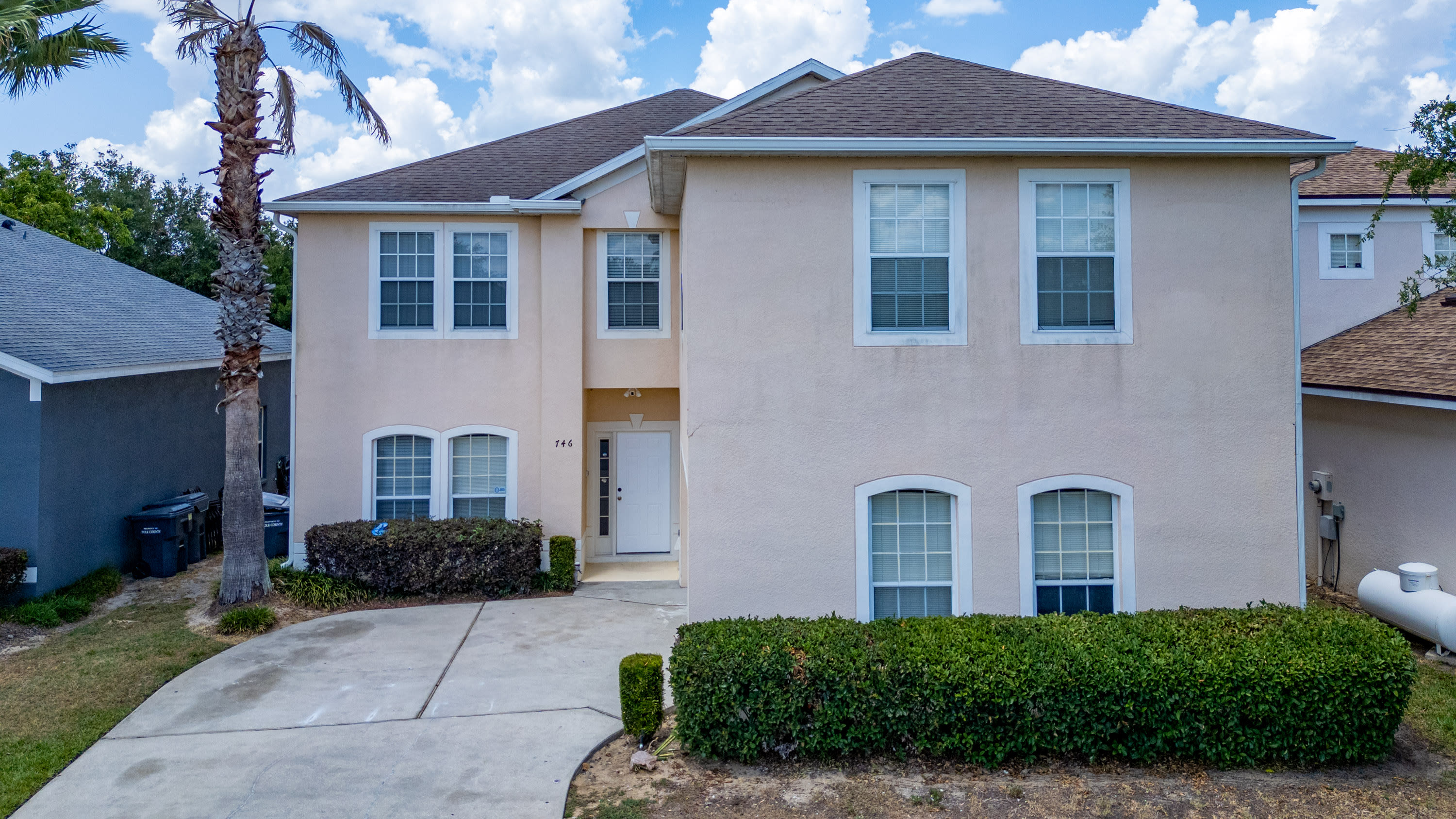 746 Lockbreeze Drive – photo 2