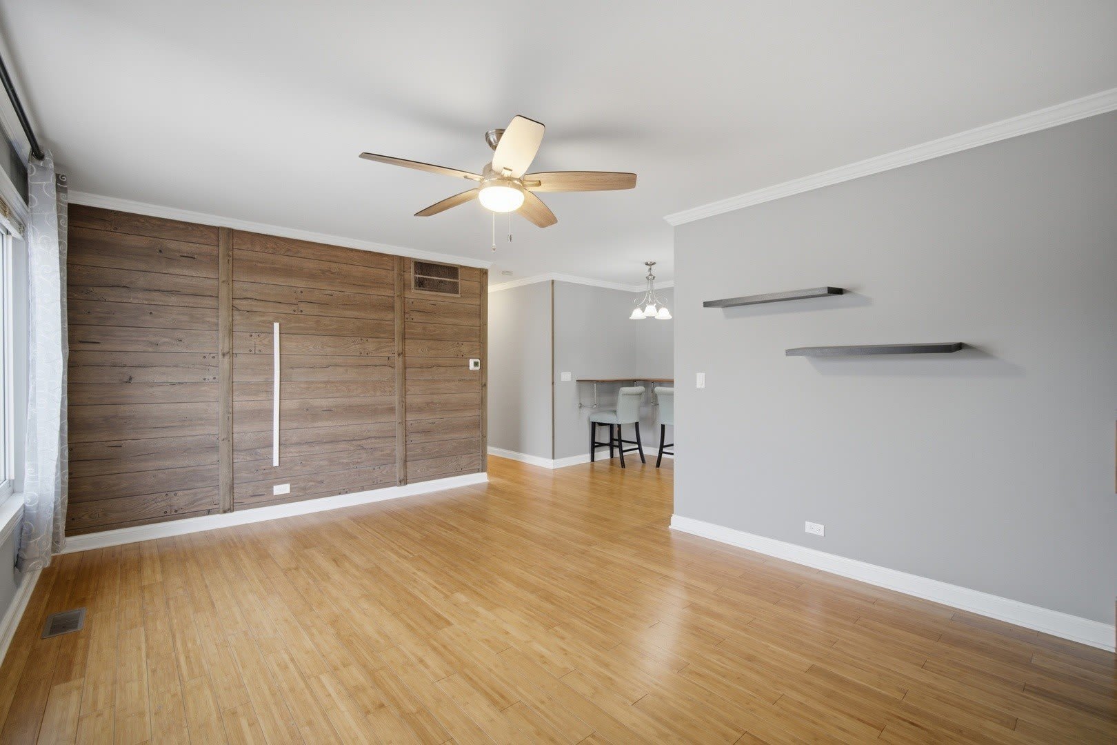 1306 Cove Drive – photo 2