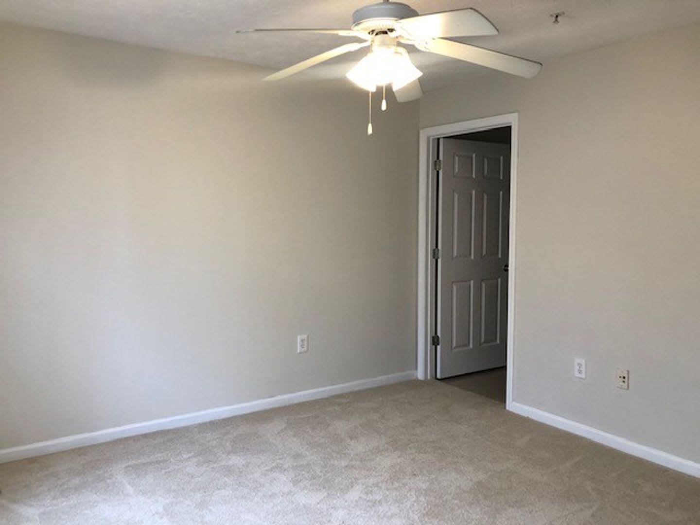 Southern Edge Condo – photo 3