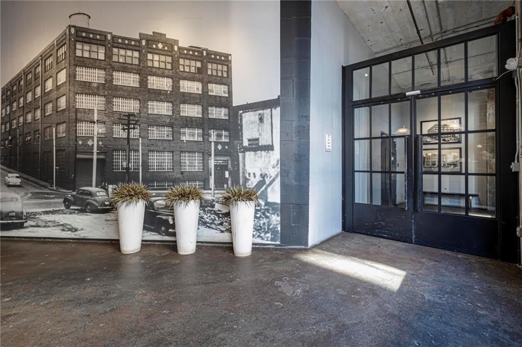 426 Marietta Street NW – photo 5