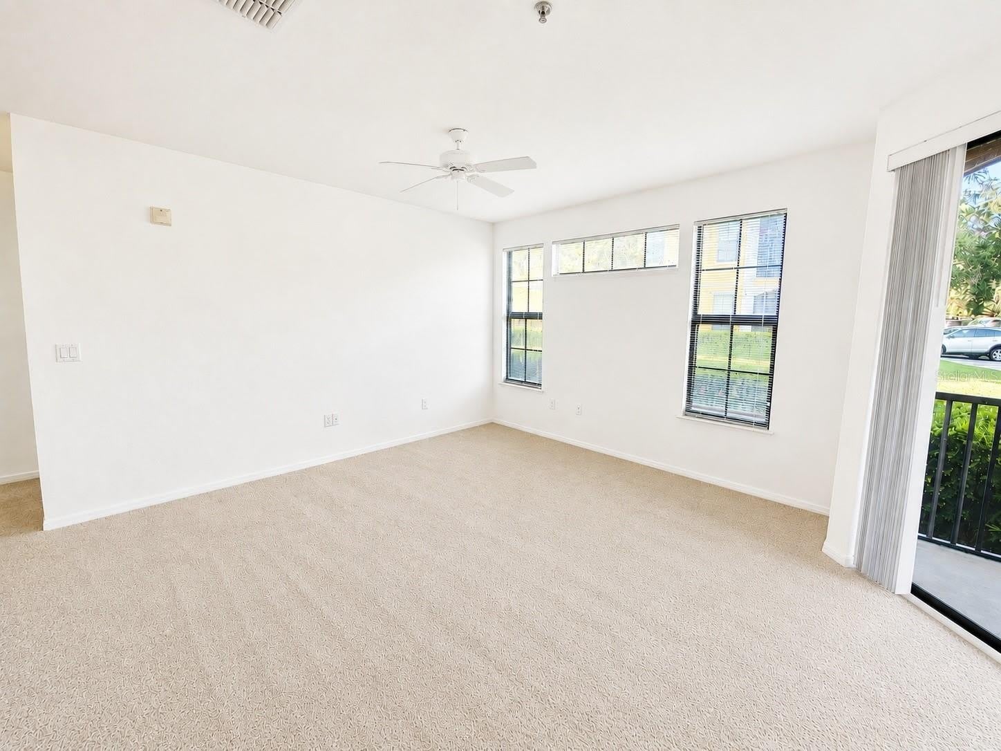 8341 38TH STREET Circle E – photo 4