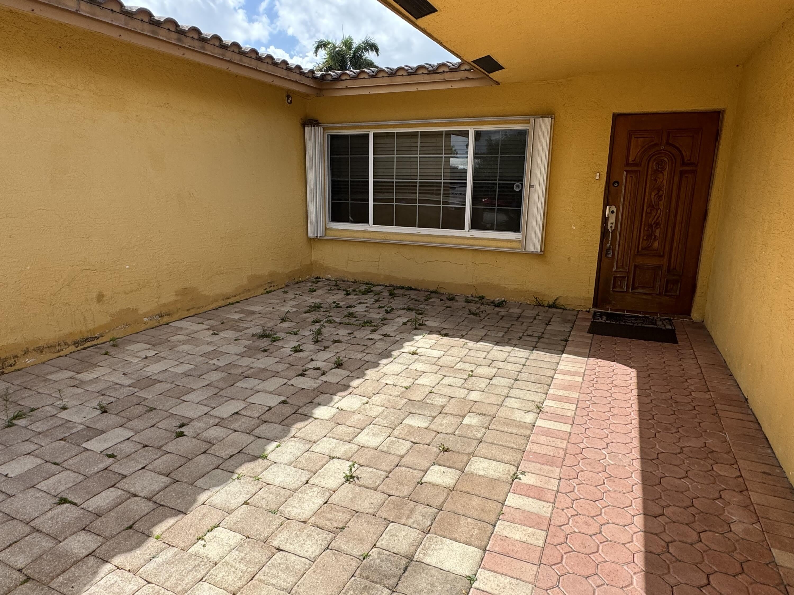 2180 NW 93RD Avenue – photo 3