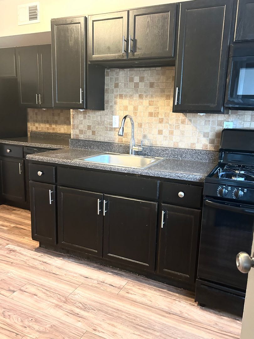 9032 Gravois View Ct. – photo 3