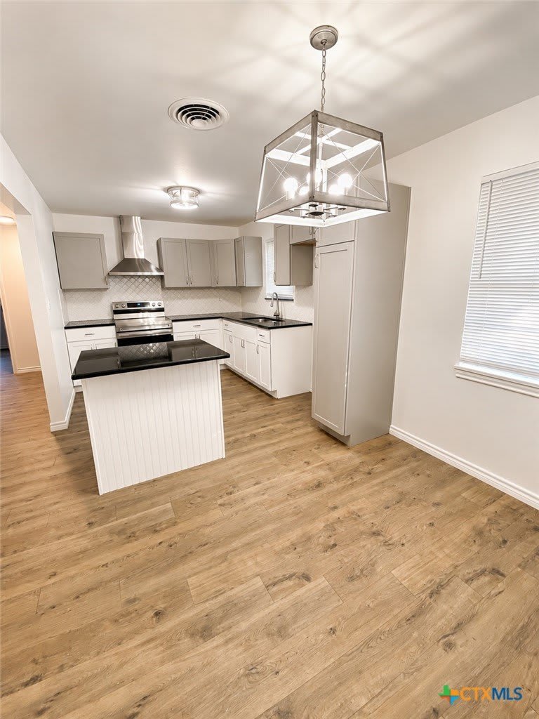 807 Sandy Court – photo 4