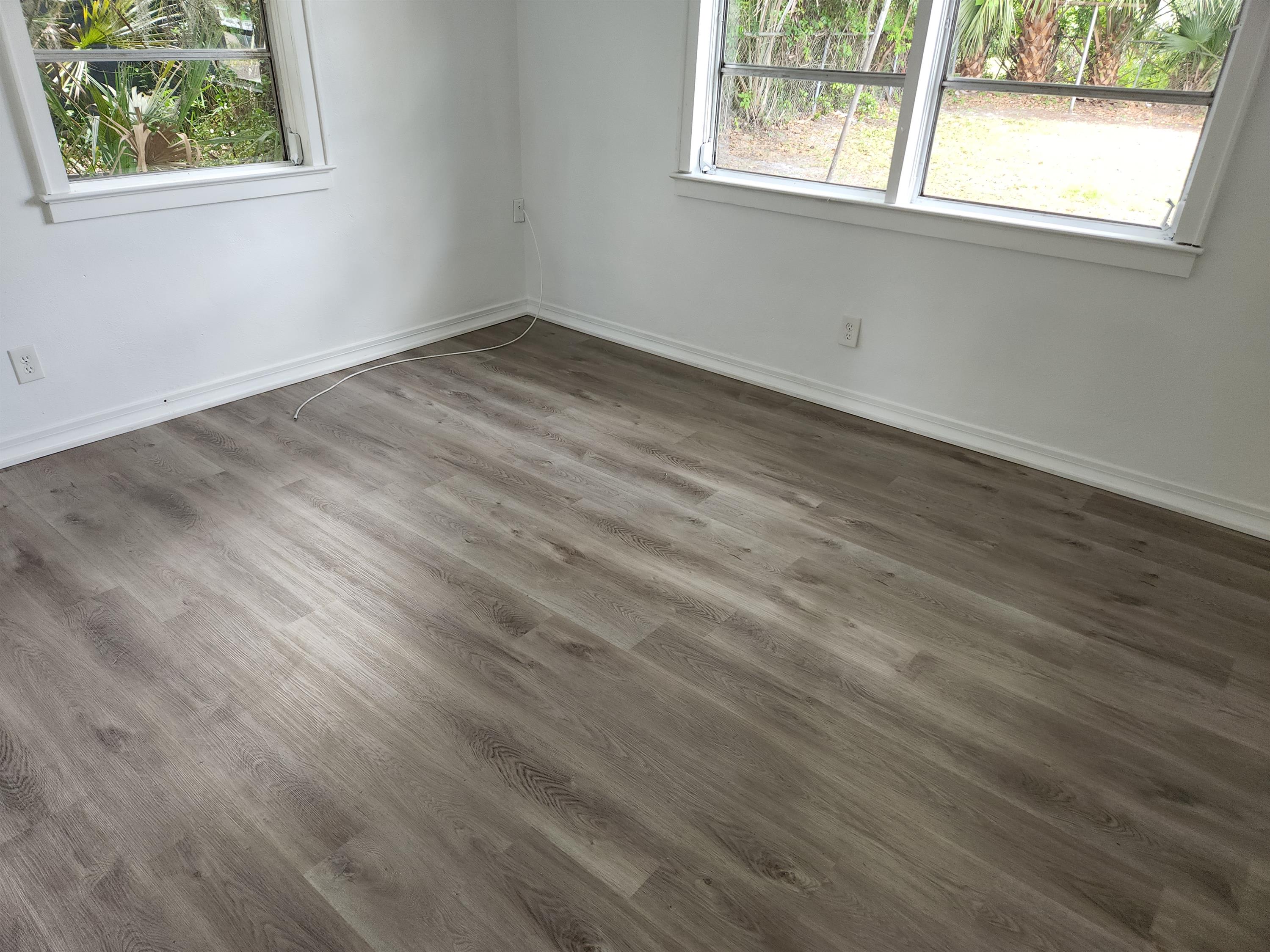 1704 Gillis Street – photo 5
