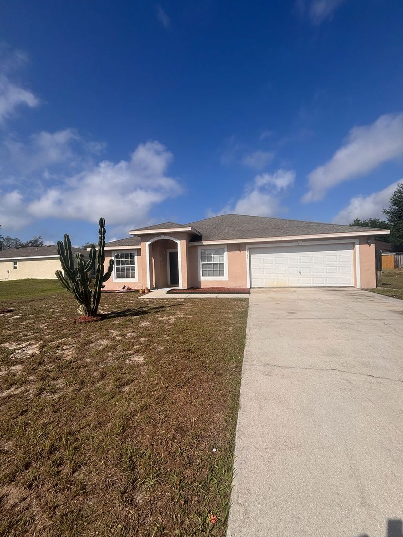 Poinciana Home – photo 1