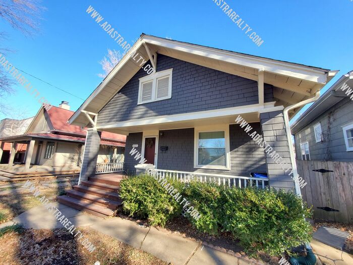 4521 Fairmount Avenue – photo 2