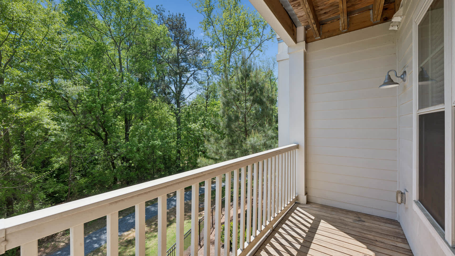 Sixes Ridge Apartments – photo 4
