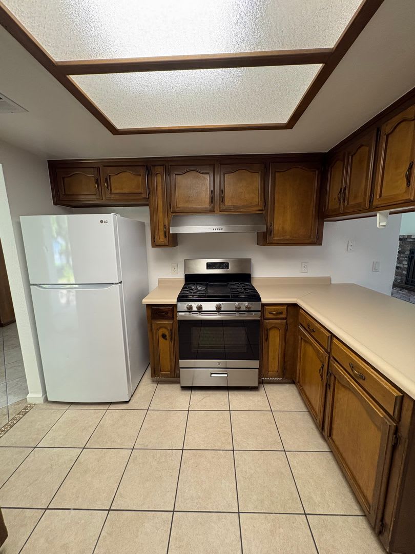 Home in Visalia Now Available! – photo 3