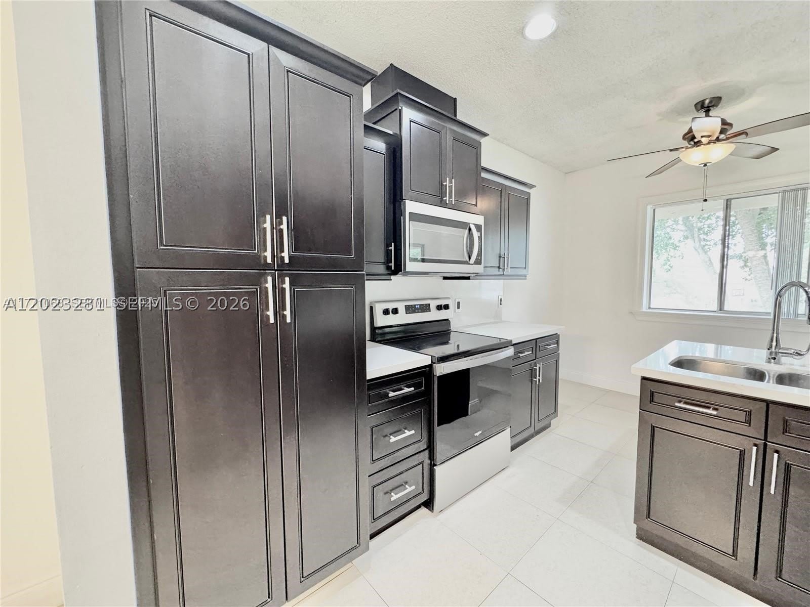 16320 Malibu Dr – photo 5