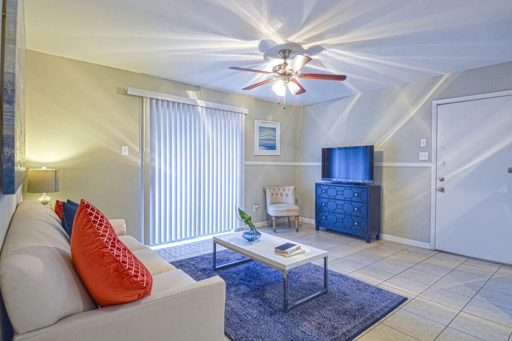 Glen Cove Apartments – photo 4