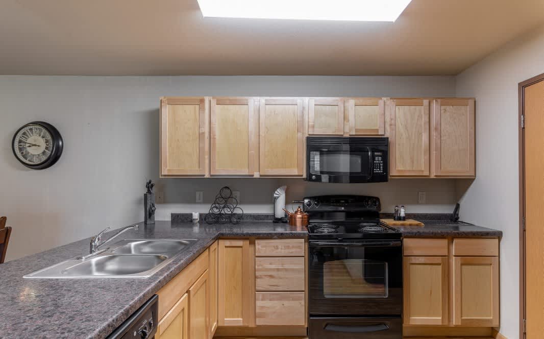 Roosevelt West Apartments – photo 3