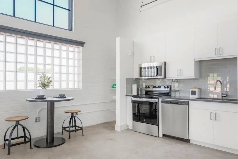 Lofts at Whitaker Park – photo 2