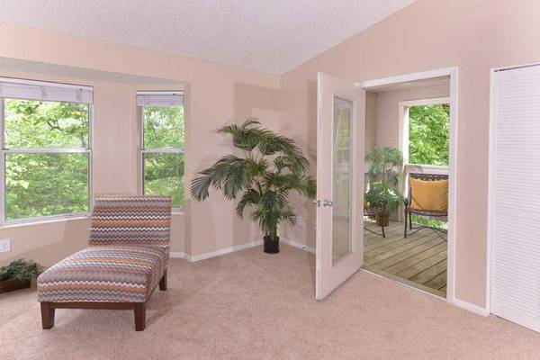 Stone Ridge Apartments – photo 4