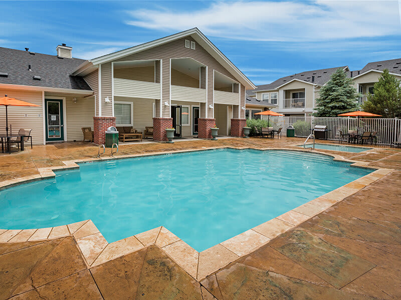 Fountain Springs Apartments – photo 1