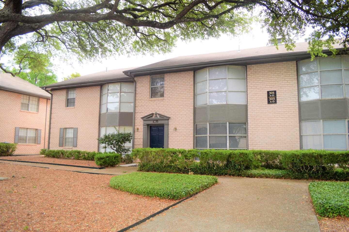 The Landmark at Alamo Heights – photo 5