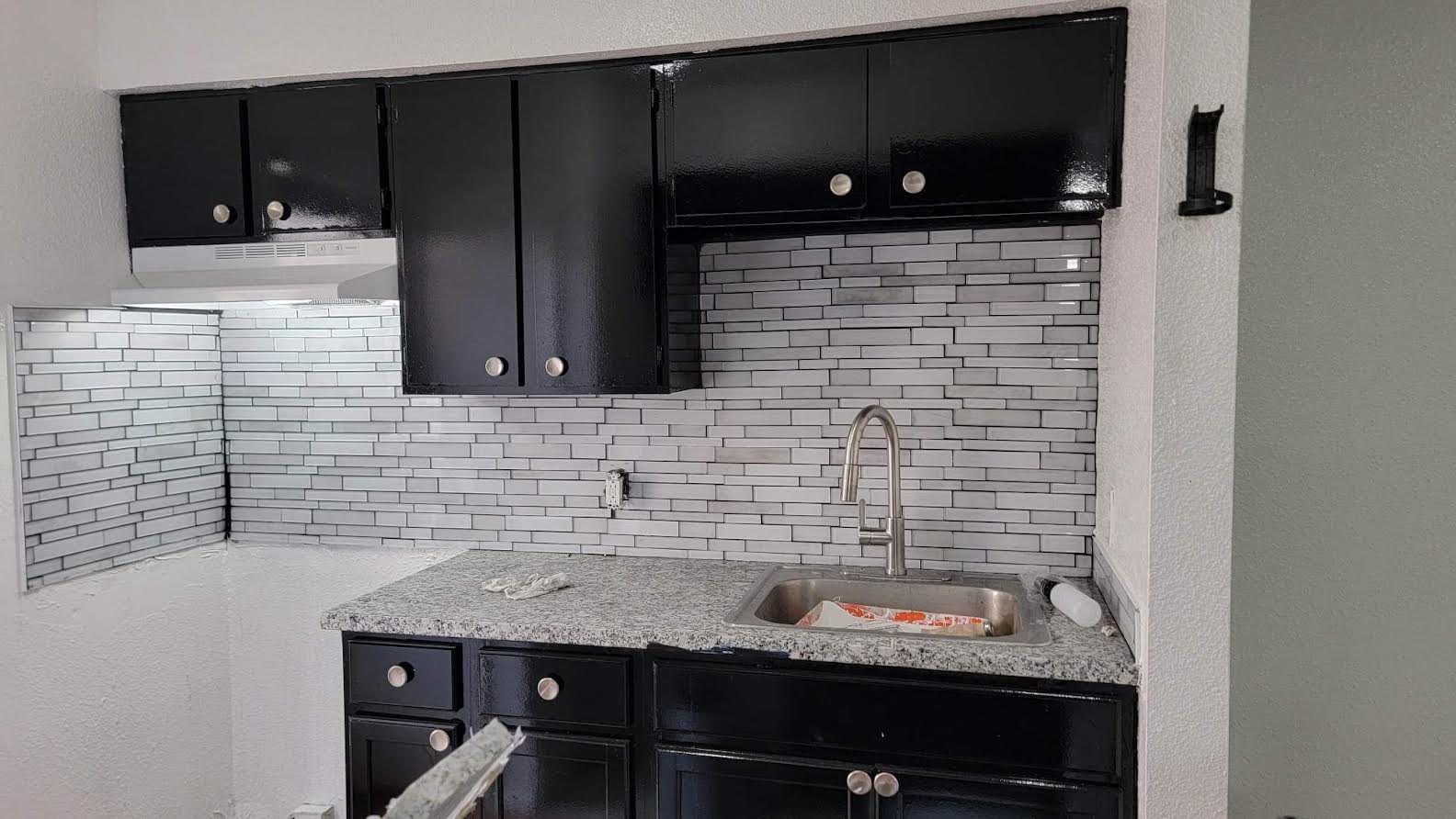 Colonial Woods Apartments – photo 1
