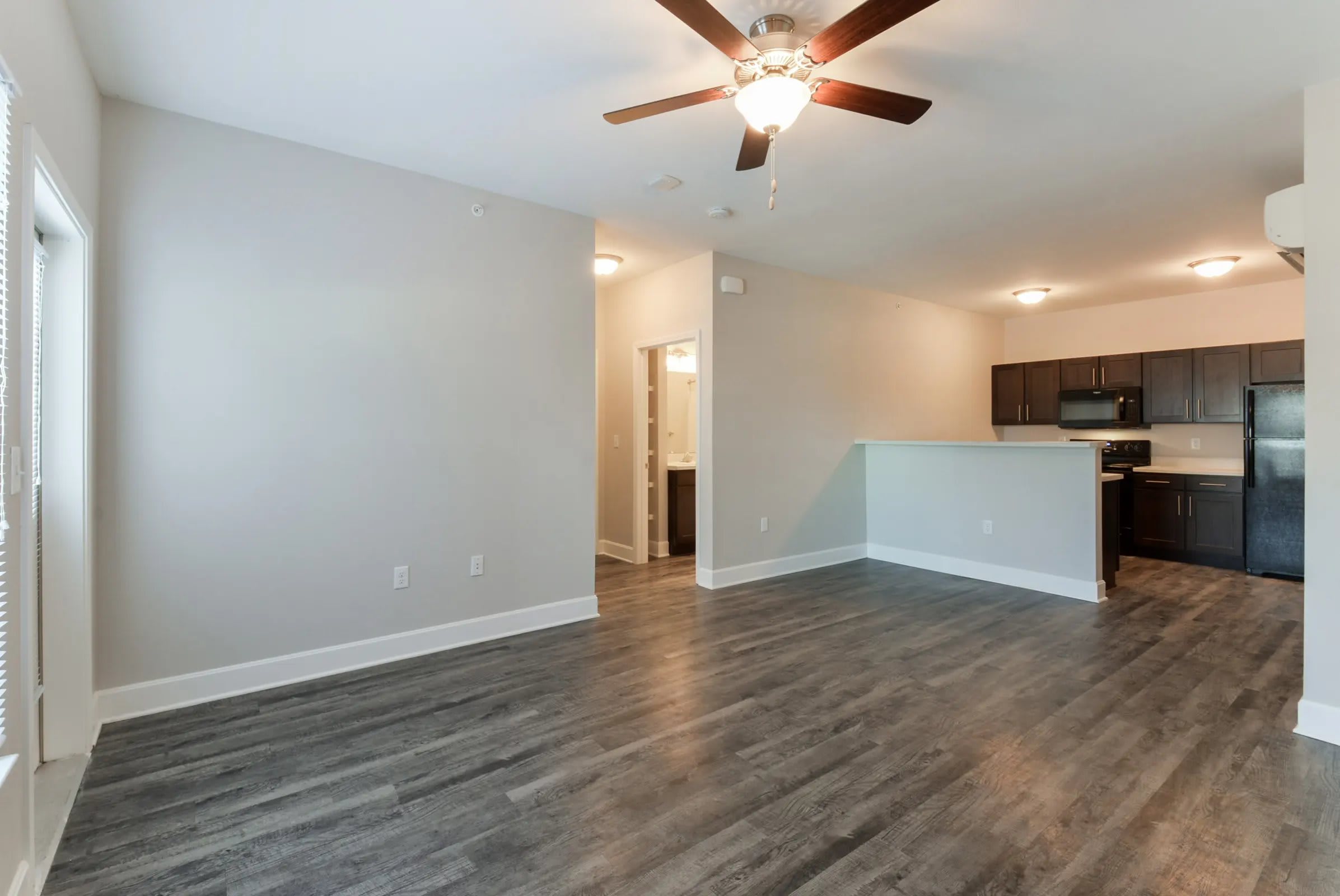 Whittier Place II – photo 4