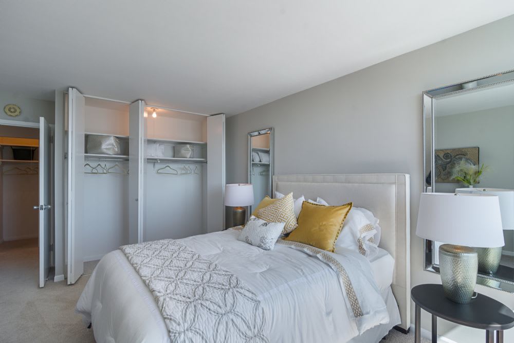 3450 North Lake Shore Drive – photo 2
