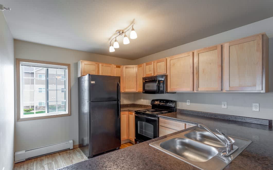 Roosevelt West Apartments – photo 2
