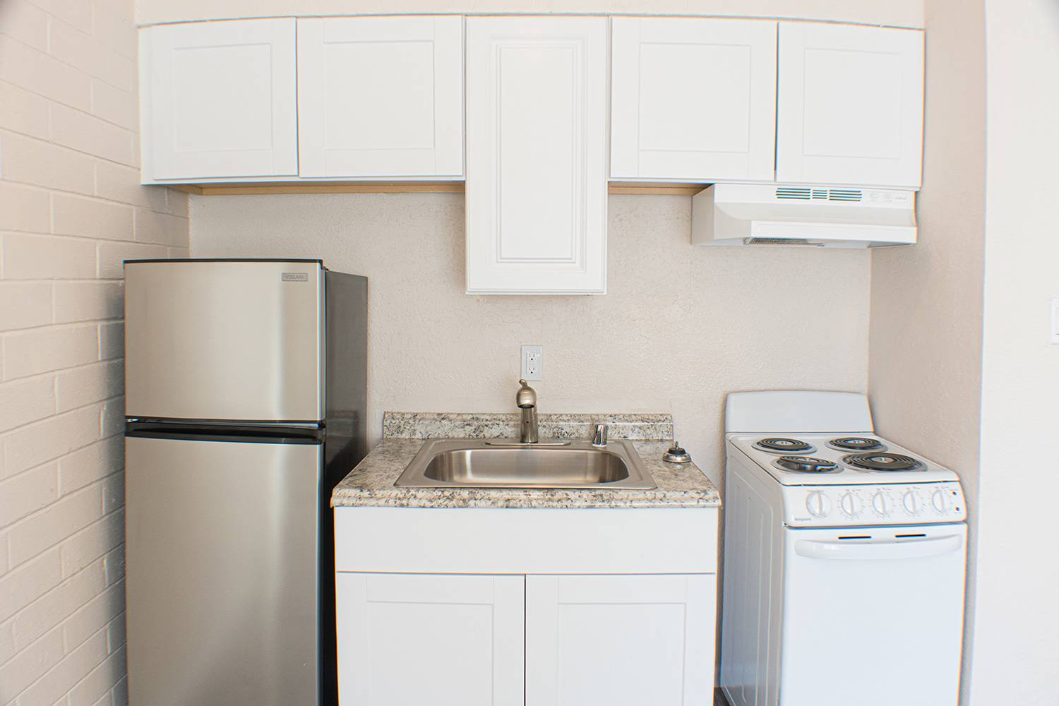 128R Apartments – photo 4