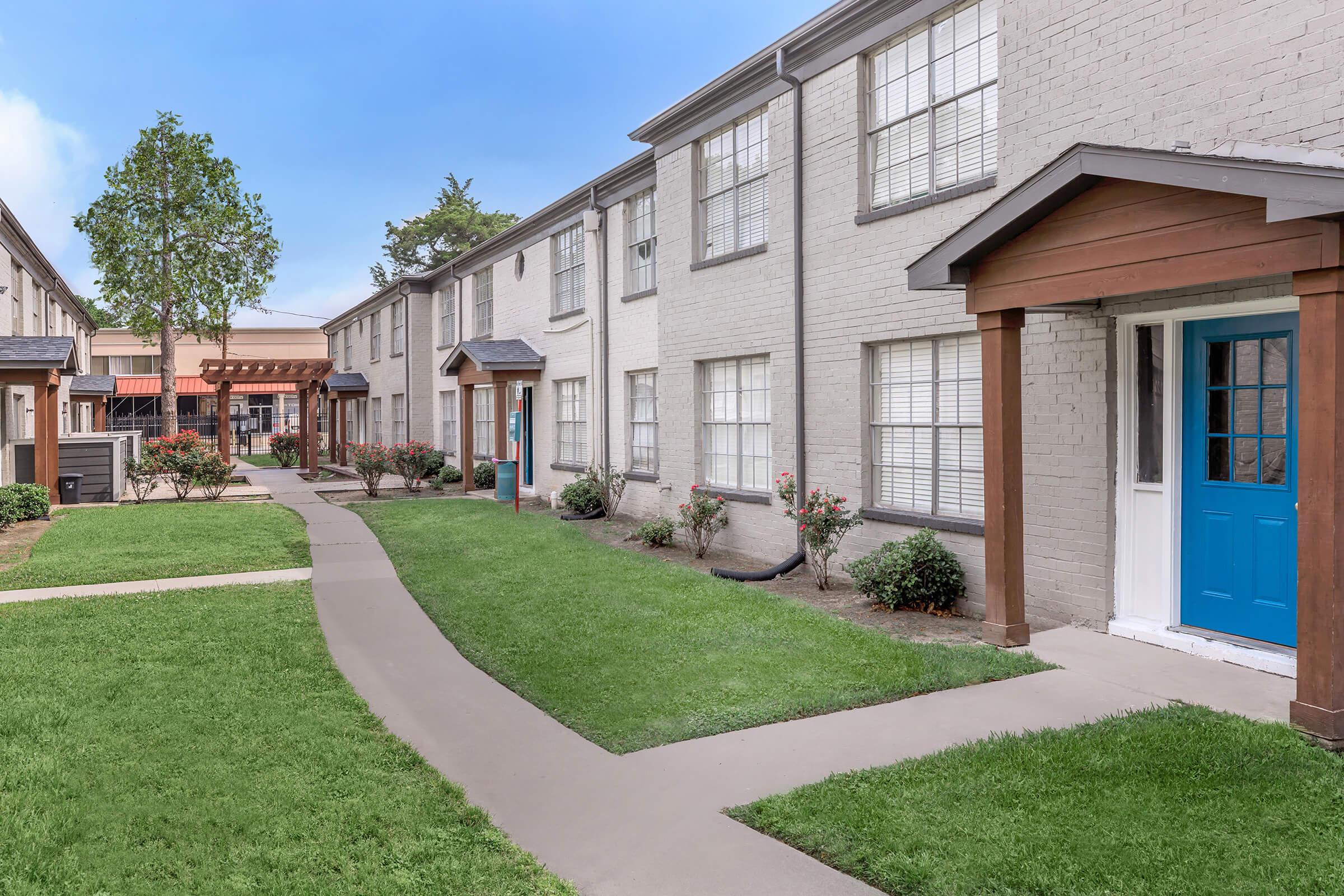 Campbell Grove Apartments – photo 2