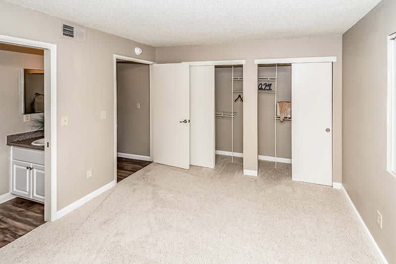Woodlake Close – photo 2