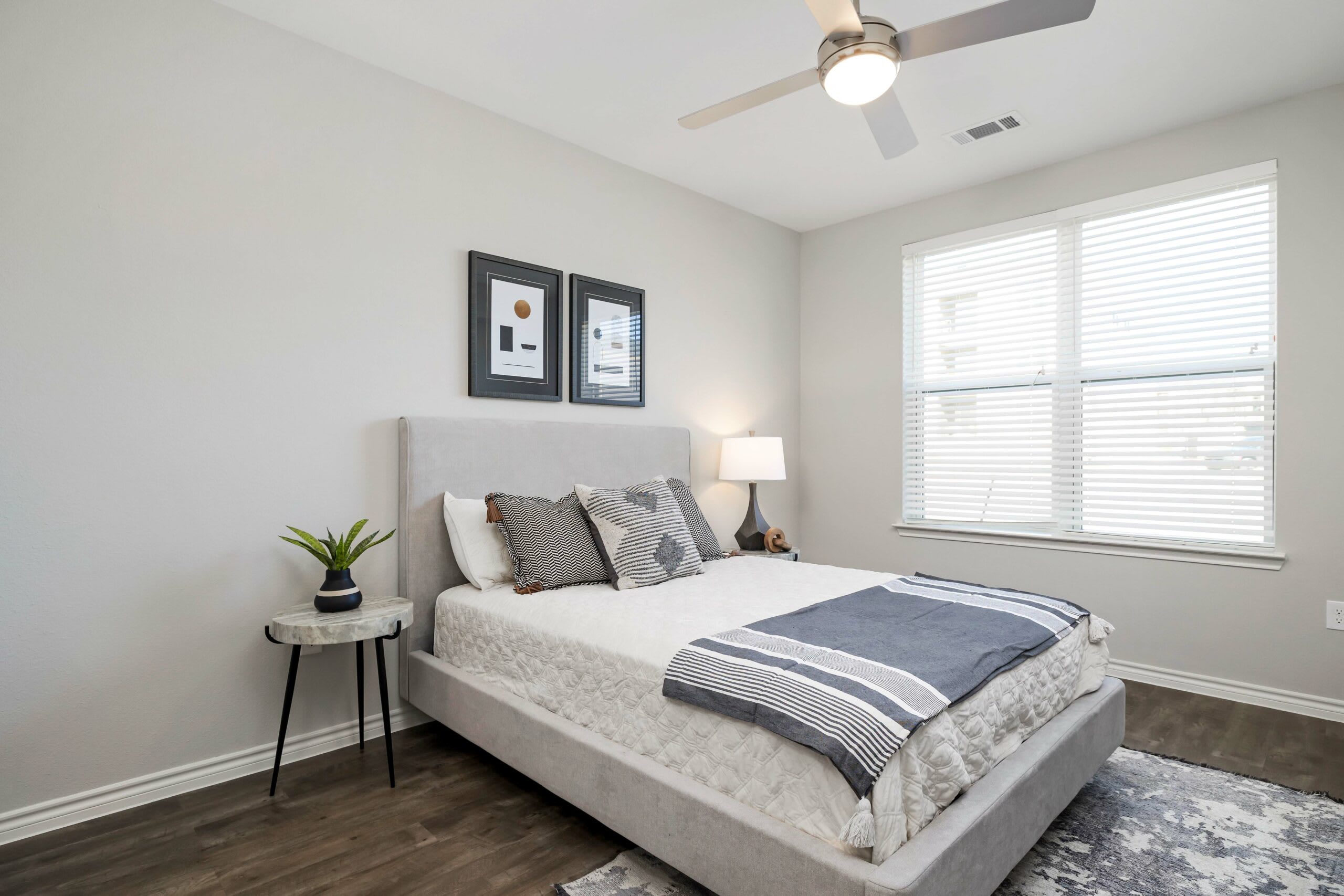 Riverstone Apartments – photo 2