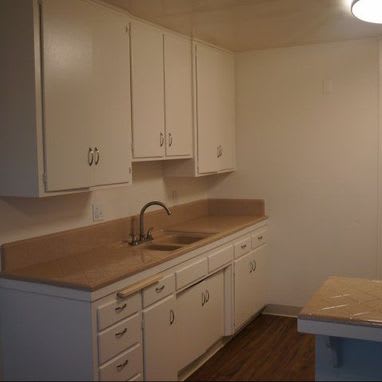 Chateau Vue Apartments – photo 4