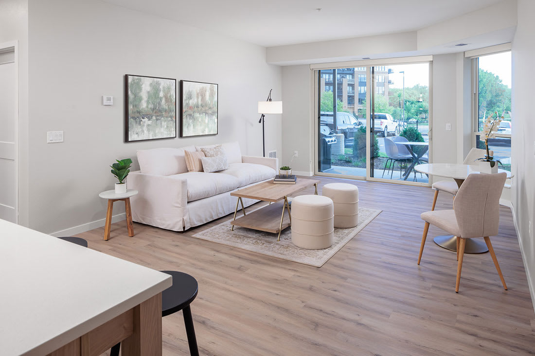 Reserve at Mendota Village – photo 3