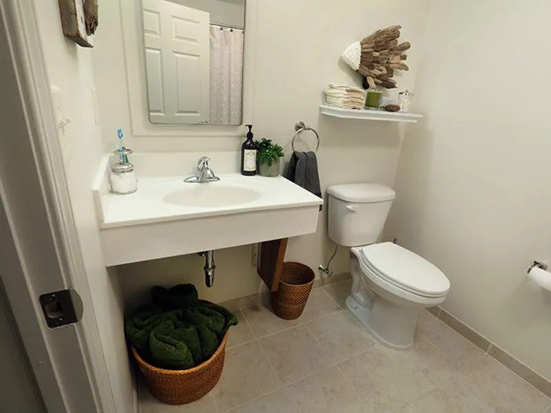 College Suites at City Station South – photo 4