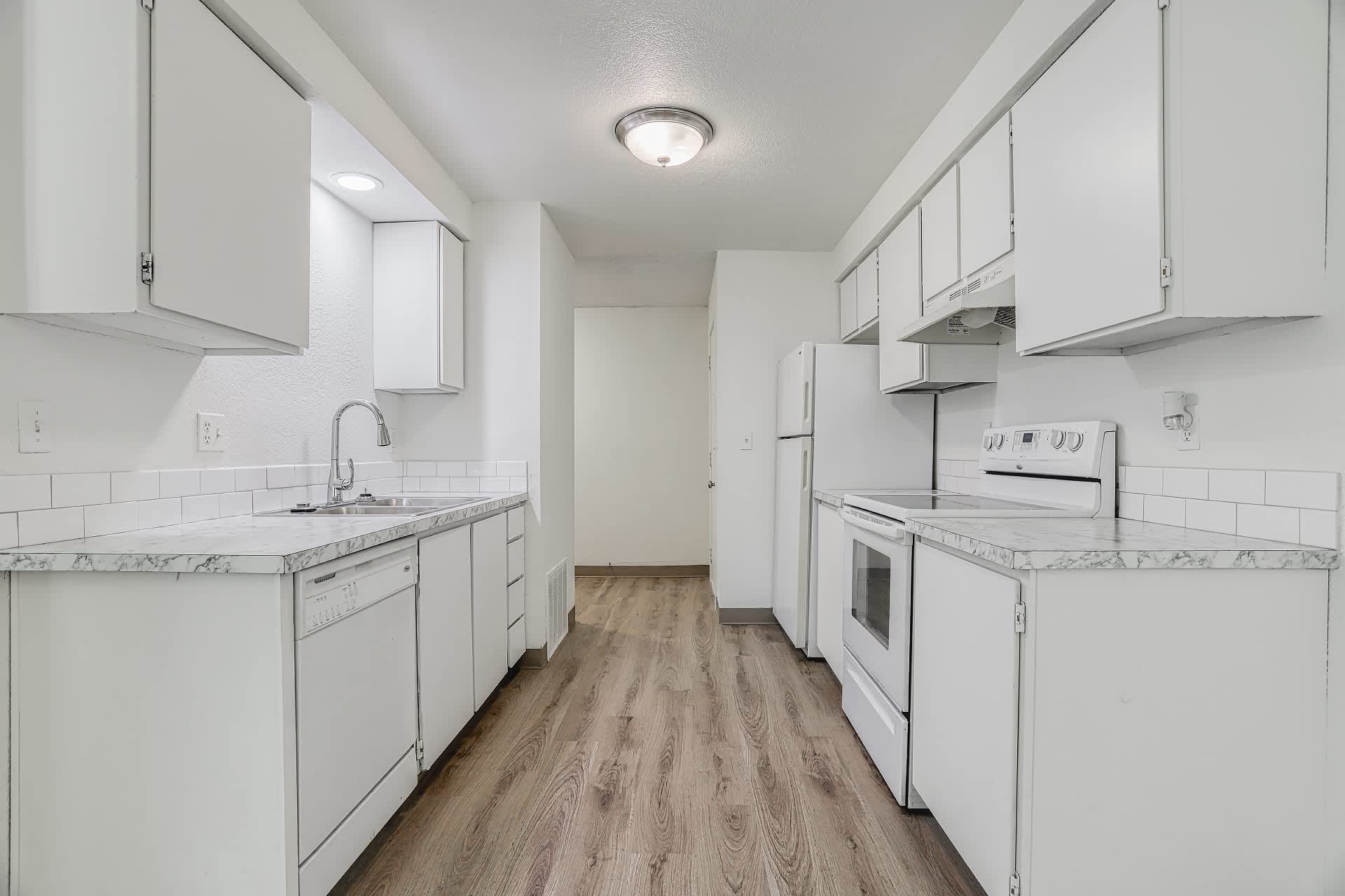 Windsong Apartments – photo 2