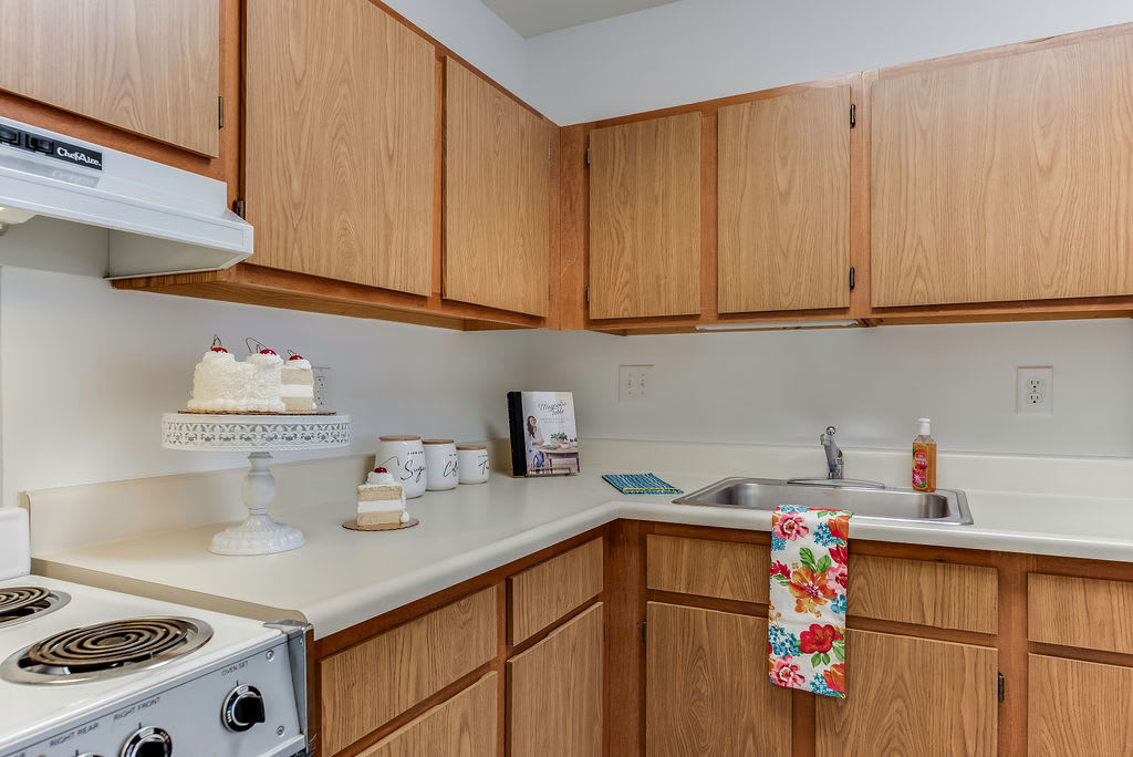 Senior Living – photo 4