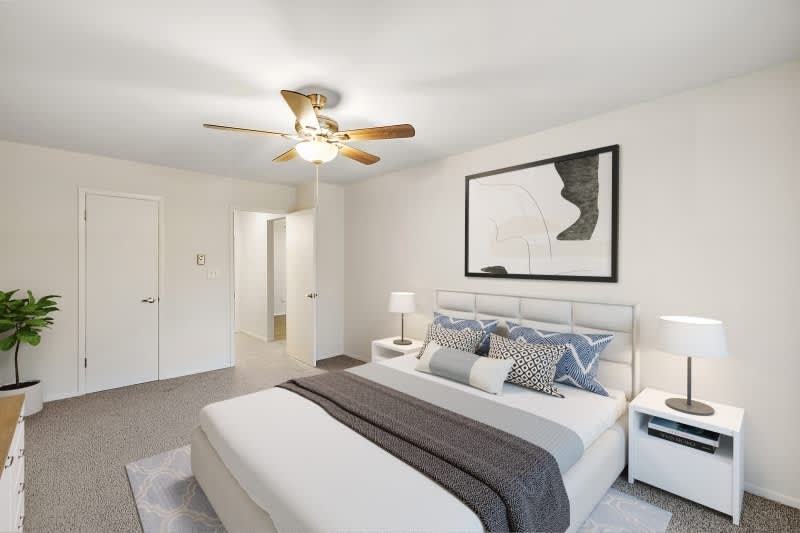 Wellington Place Apartments – photo 2