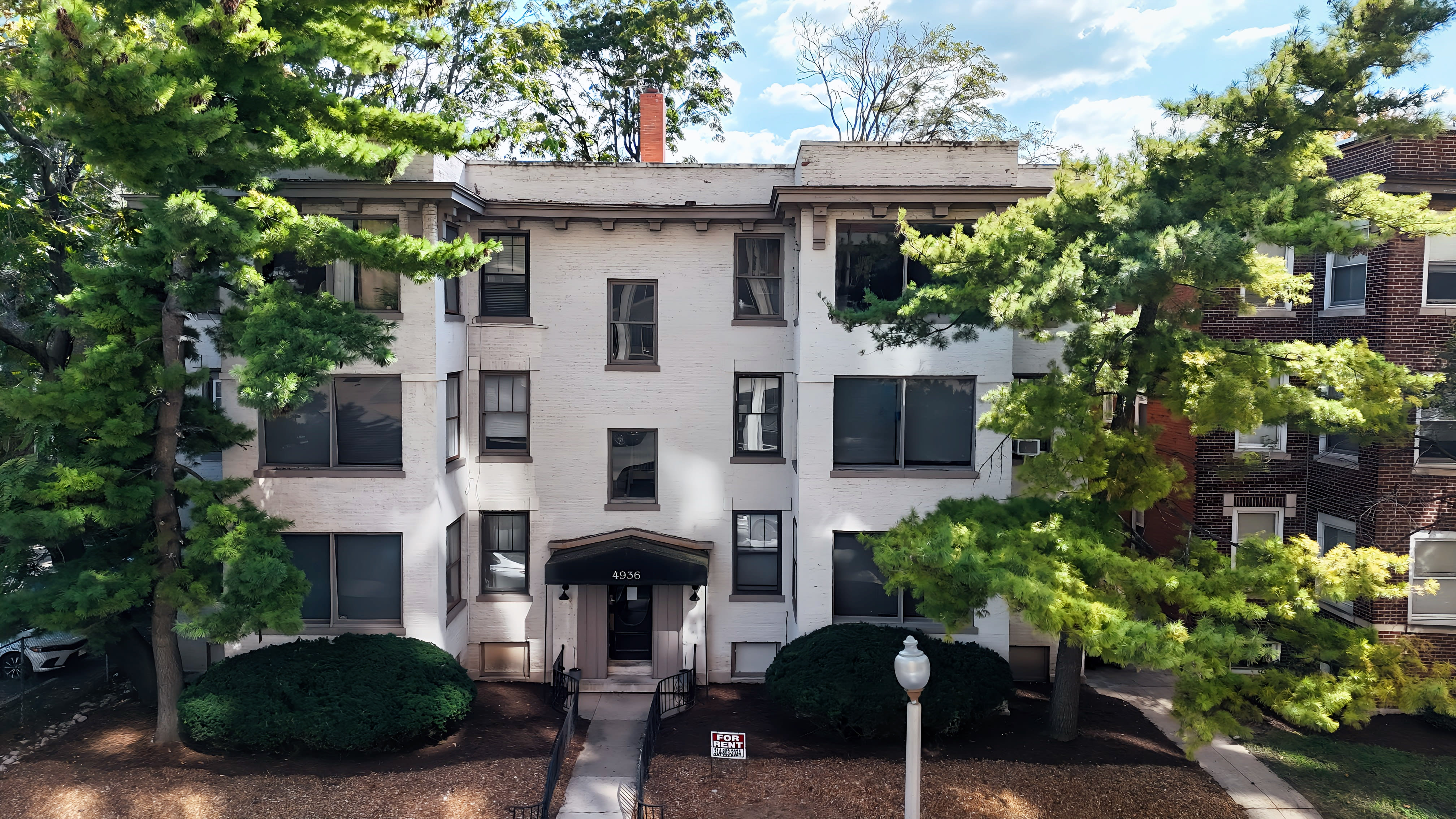 Waterman Pines Apartments – photo 1