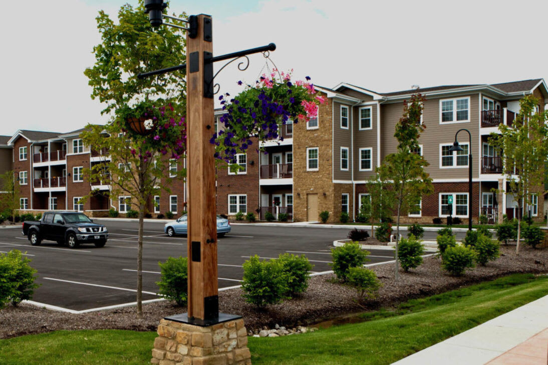 Willow Manor – photo 3