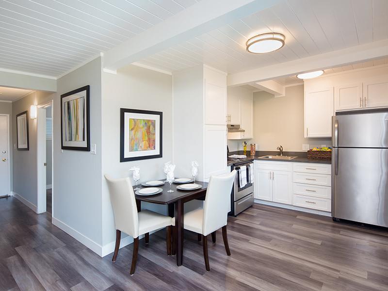 Aloha Apartments – photo 5