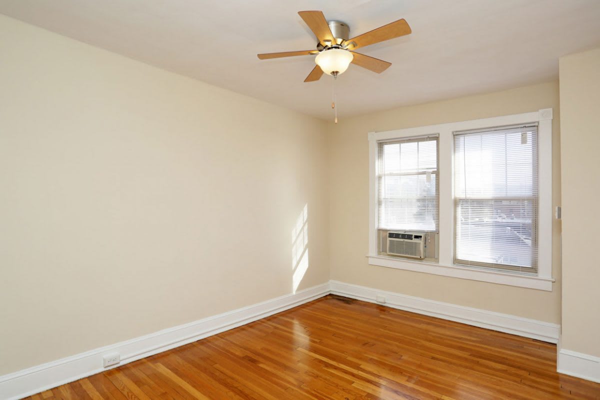 3032 Rodman – photo 4