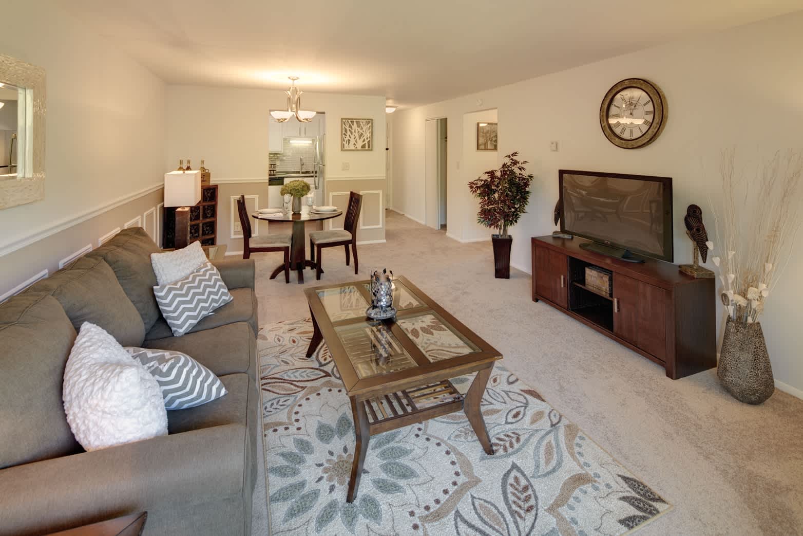 Charter Oak – photo 3