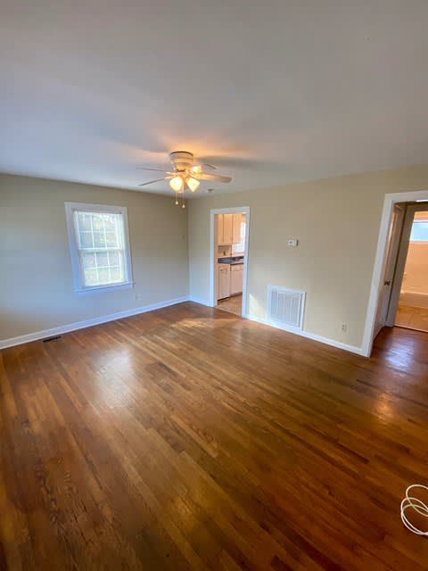 1000 Spring Forest Rd #B – photo 4